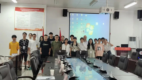 按摩视频
团委第六届“金点子”创新创业大赛圆满结束