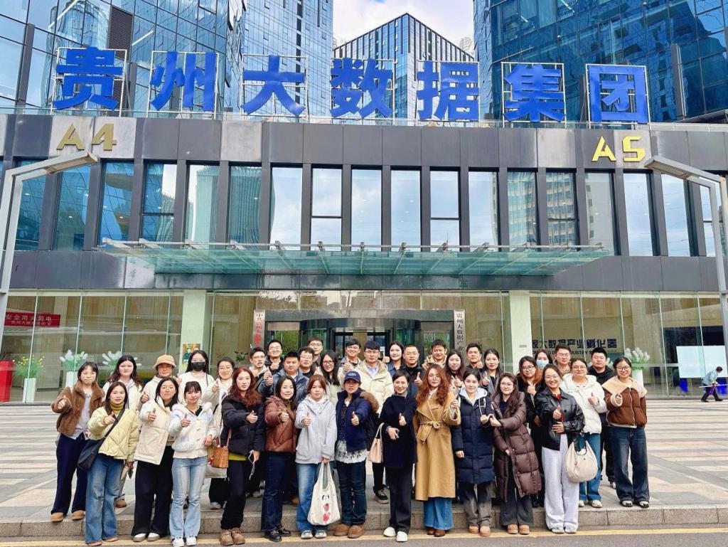 按摩视频
MPA师生赴贵州大数据展示中心与大数据集团 开展教学实践与专题调研