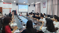 省政府政务服务中心李腾刚副主任到按摩视频
指导工作