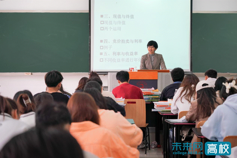 「民师匠心」按摩视频
曾红艳：不忘初心做合格的人民教师